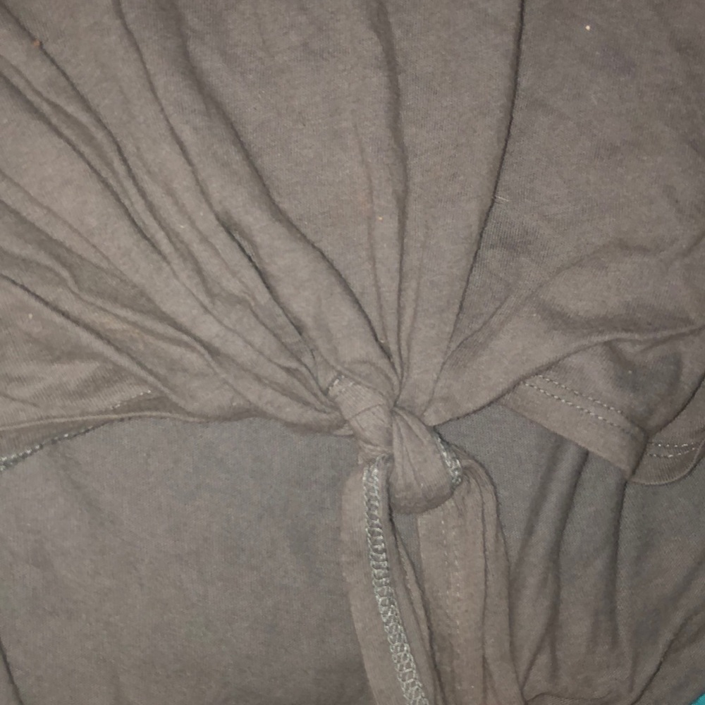 Riverdale shirt  LG - Picture 2 of 3